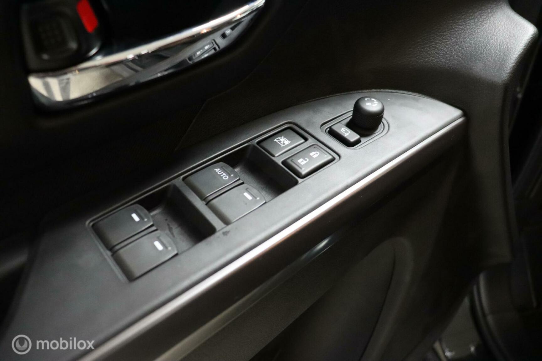 Suzuki-S-Cross-19
